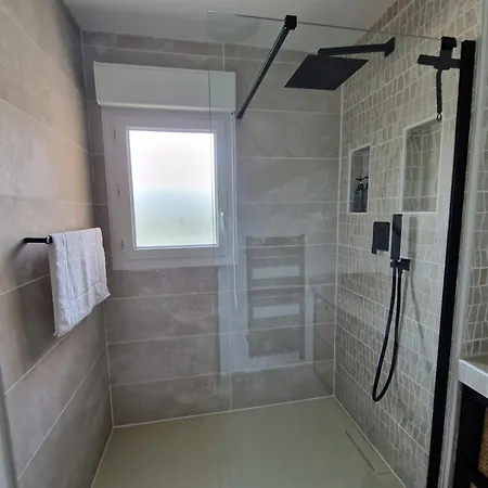 Apartmán Le Reve Bleu Jardin Parking Aeroport Meett