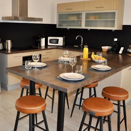 Appartement Le Rêve Bleu Jardin Parking Aéroport Meett