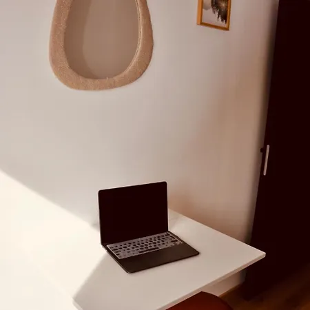 Le Reve Bleu Jardin Parking Aeroport Meett Apartmán *