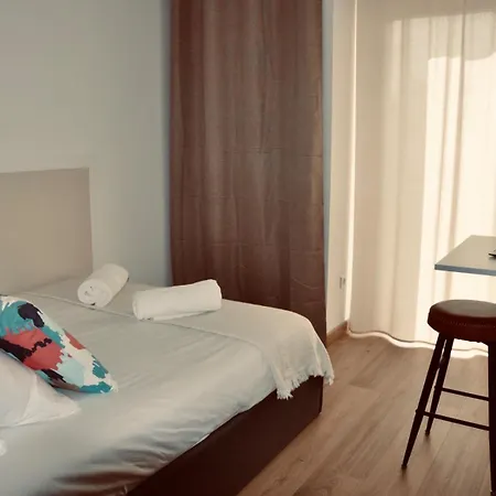 Le Reve Bleu Jardin Parking Aeroport Meett Daire *