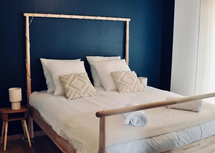 Le Rêve Bleu Jardin Parking Aéroport Meett Apartamento