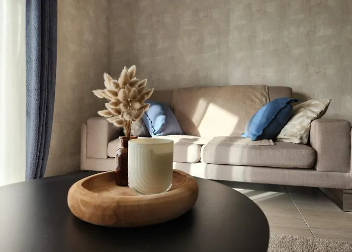 Le Rêve Bleu Jardin Parking Aéroport Meett *